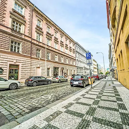 Balbin By Interhome Apartamento Praga